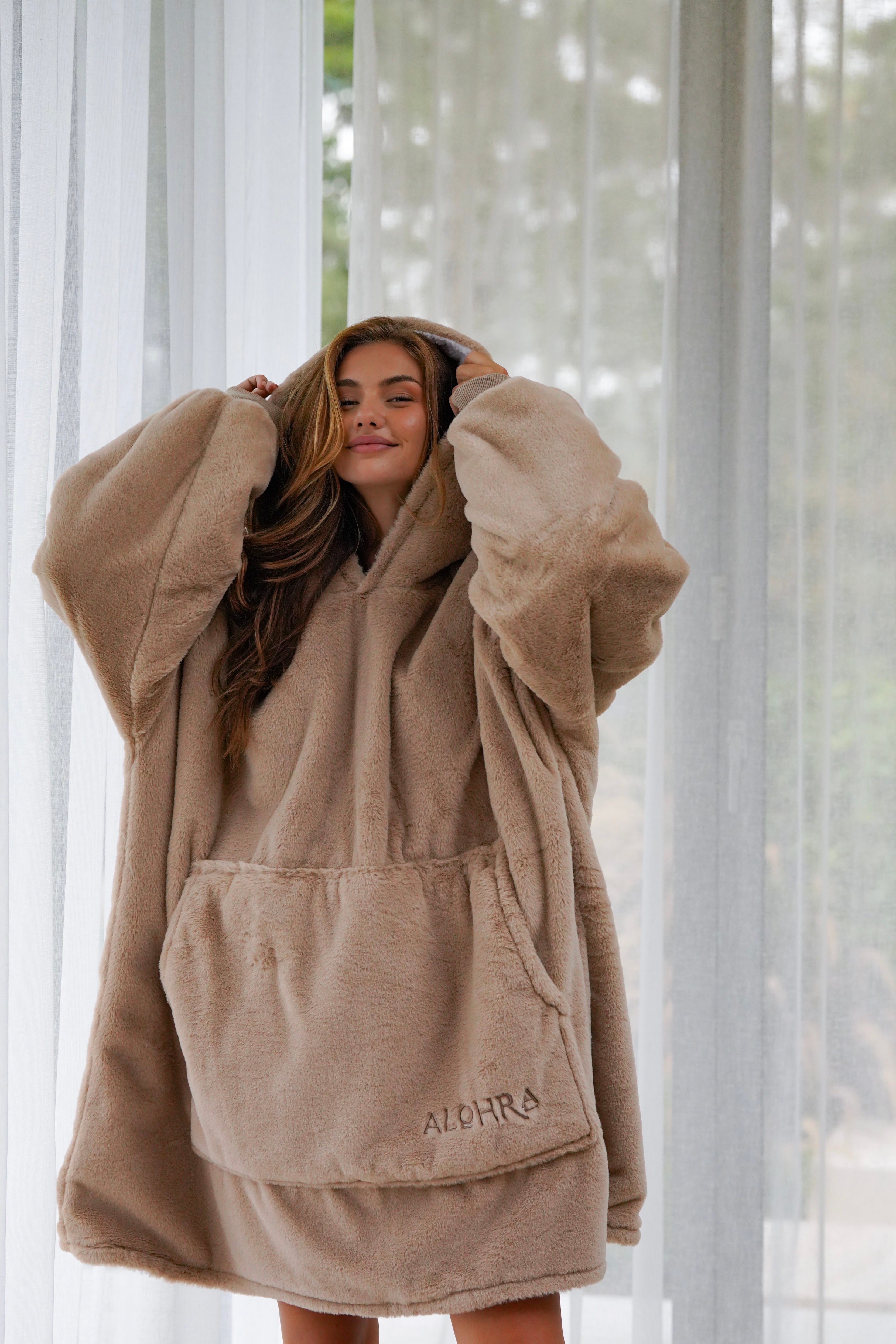 Moletom Oversized Com Capuz Almond
