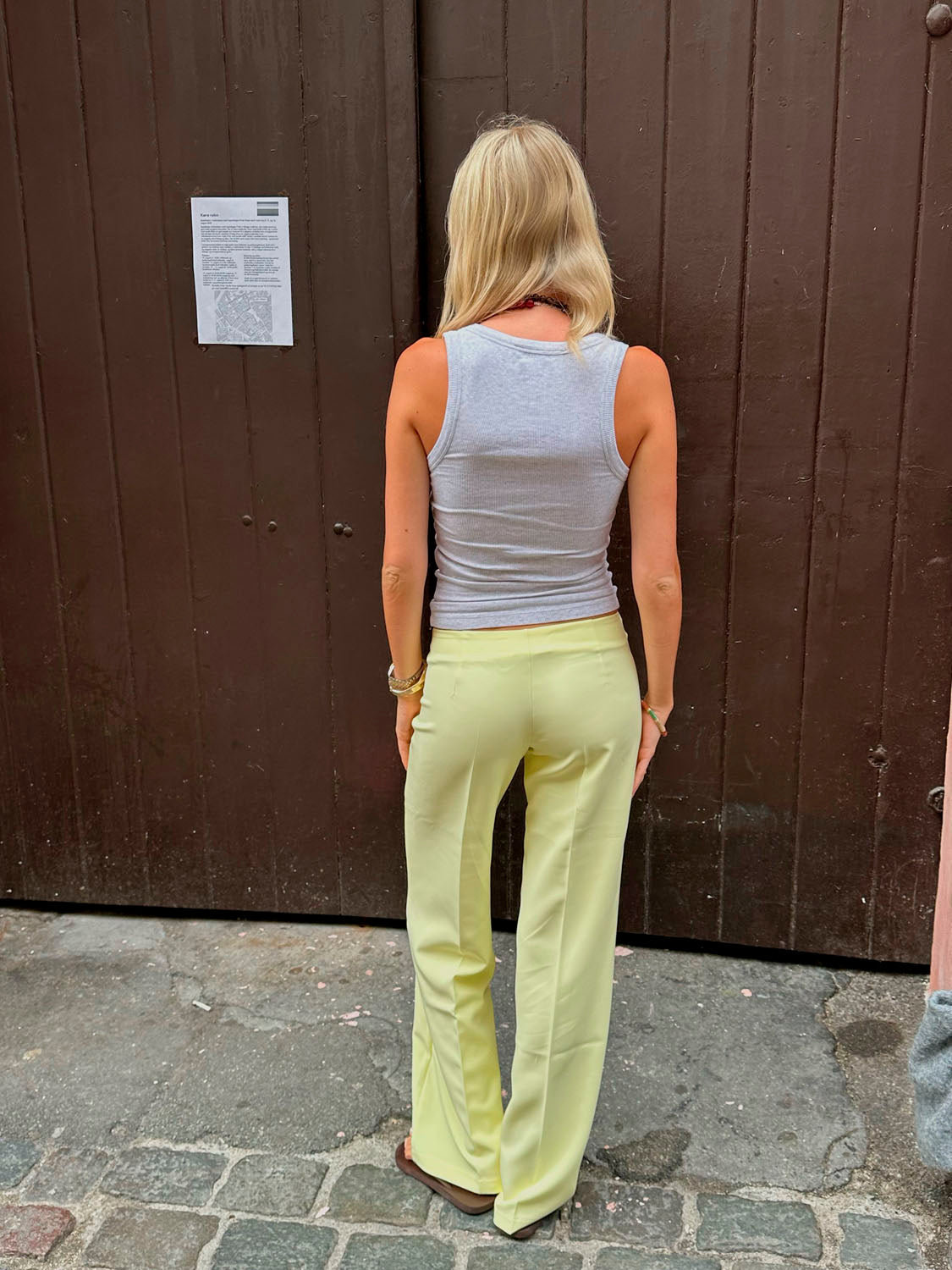 Calça Nula com cinto de amarrar - Amarelo