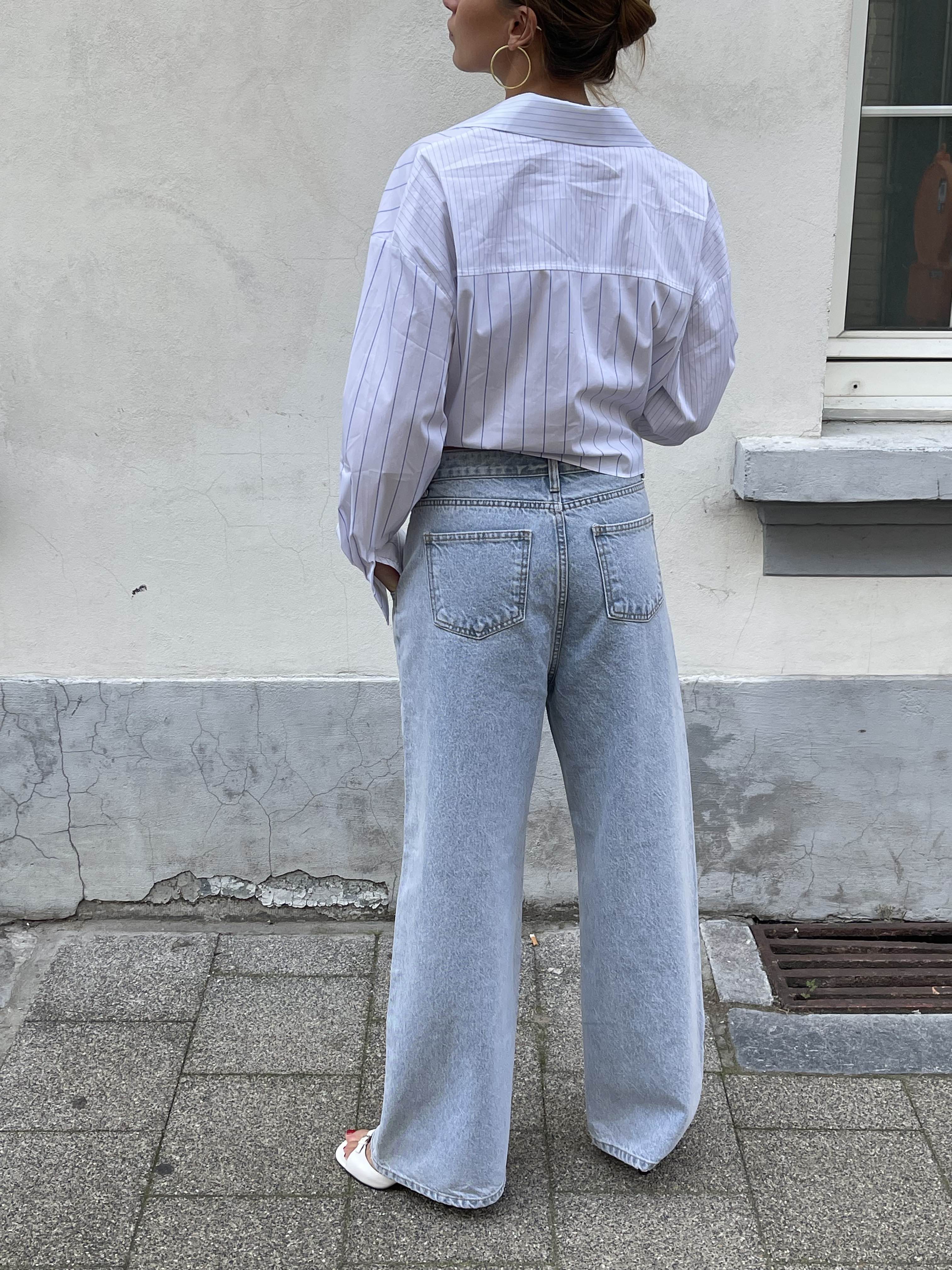 Calça Jeans Cruzada Azul Claro