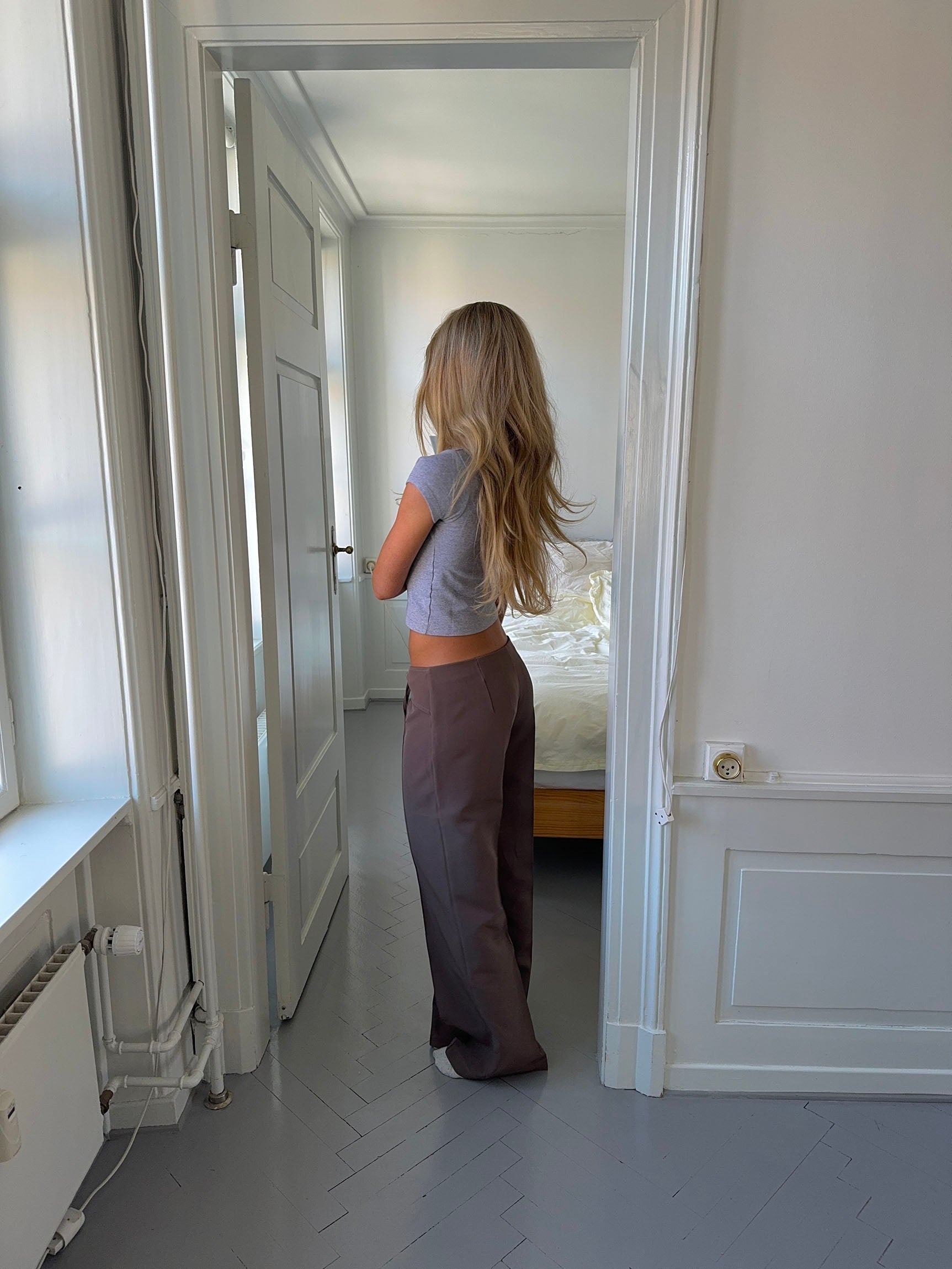 Calça Nula com cinto de amarrar - Taupe