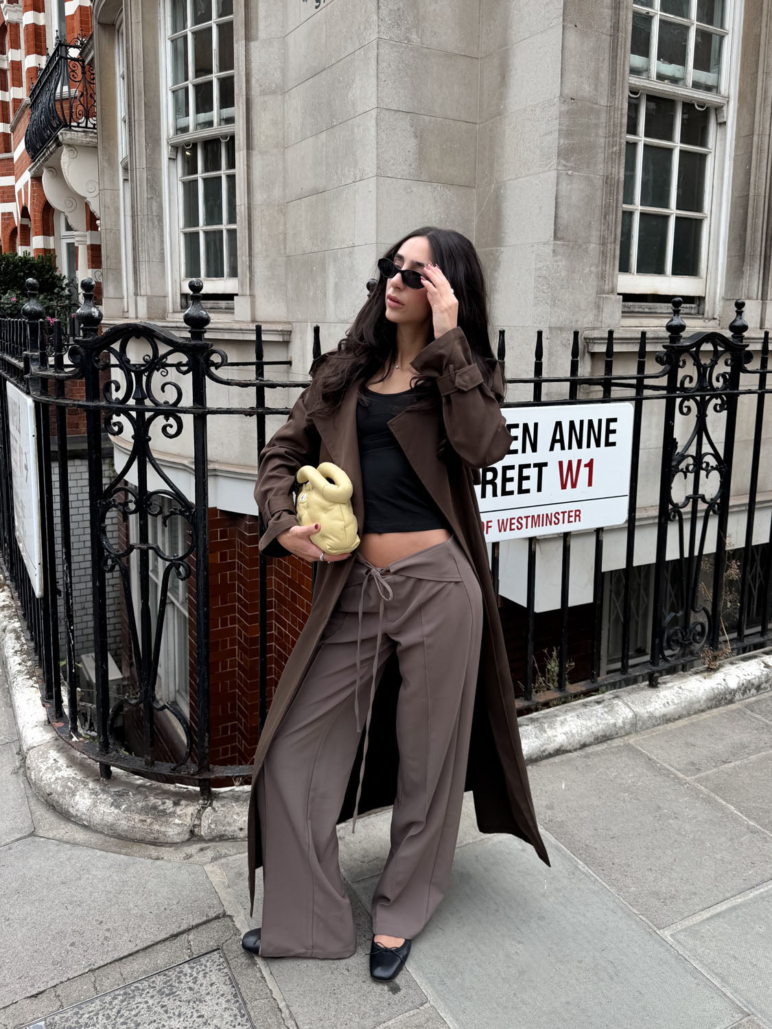 Calça Nula com cinto de amarrar - Taupe