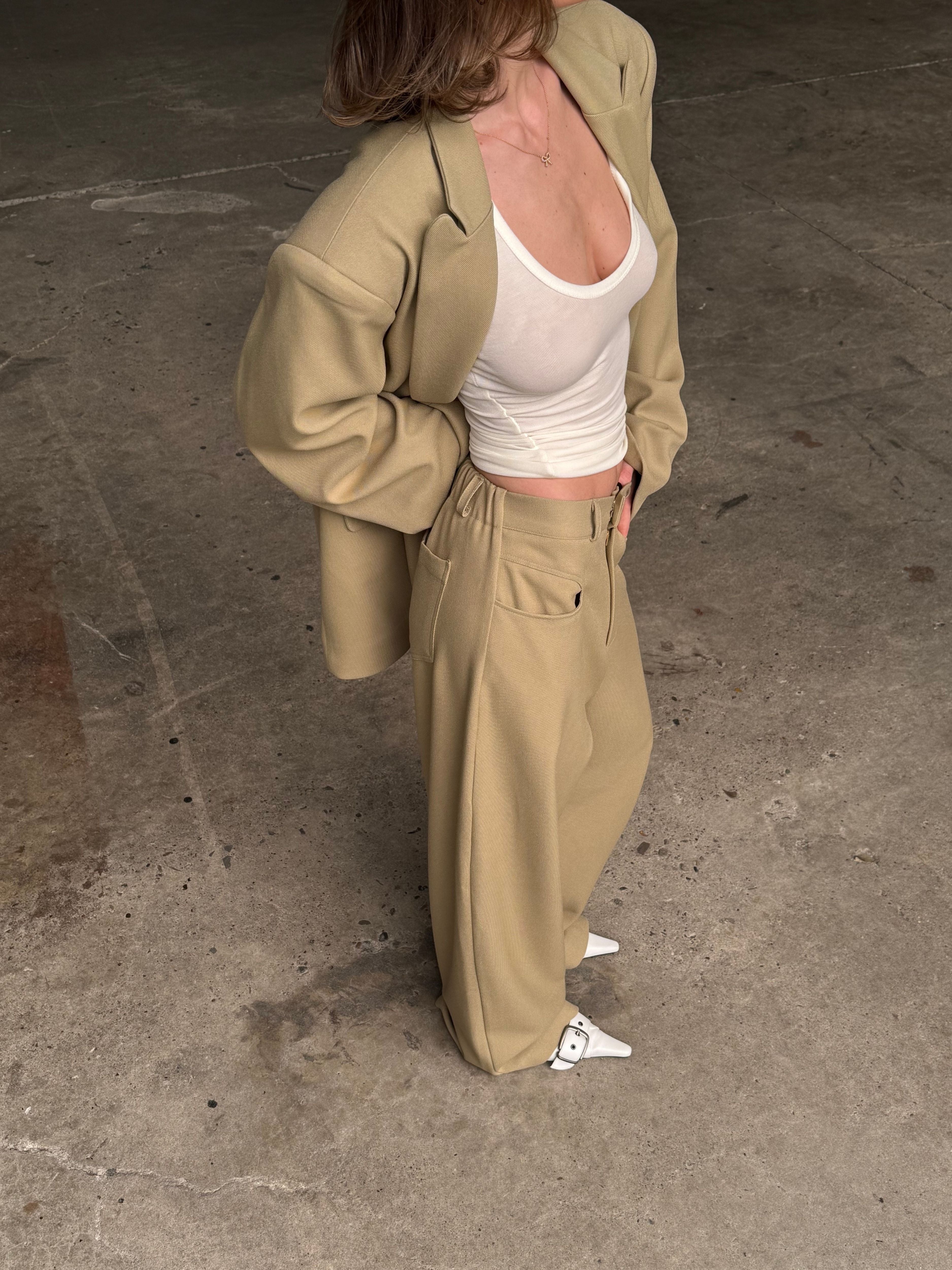 Calça Alfaiataria Clássica Camel