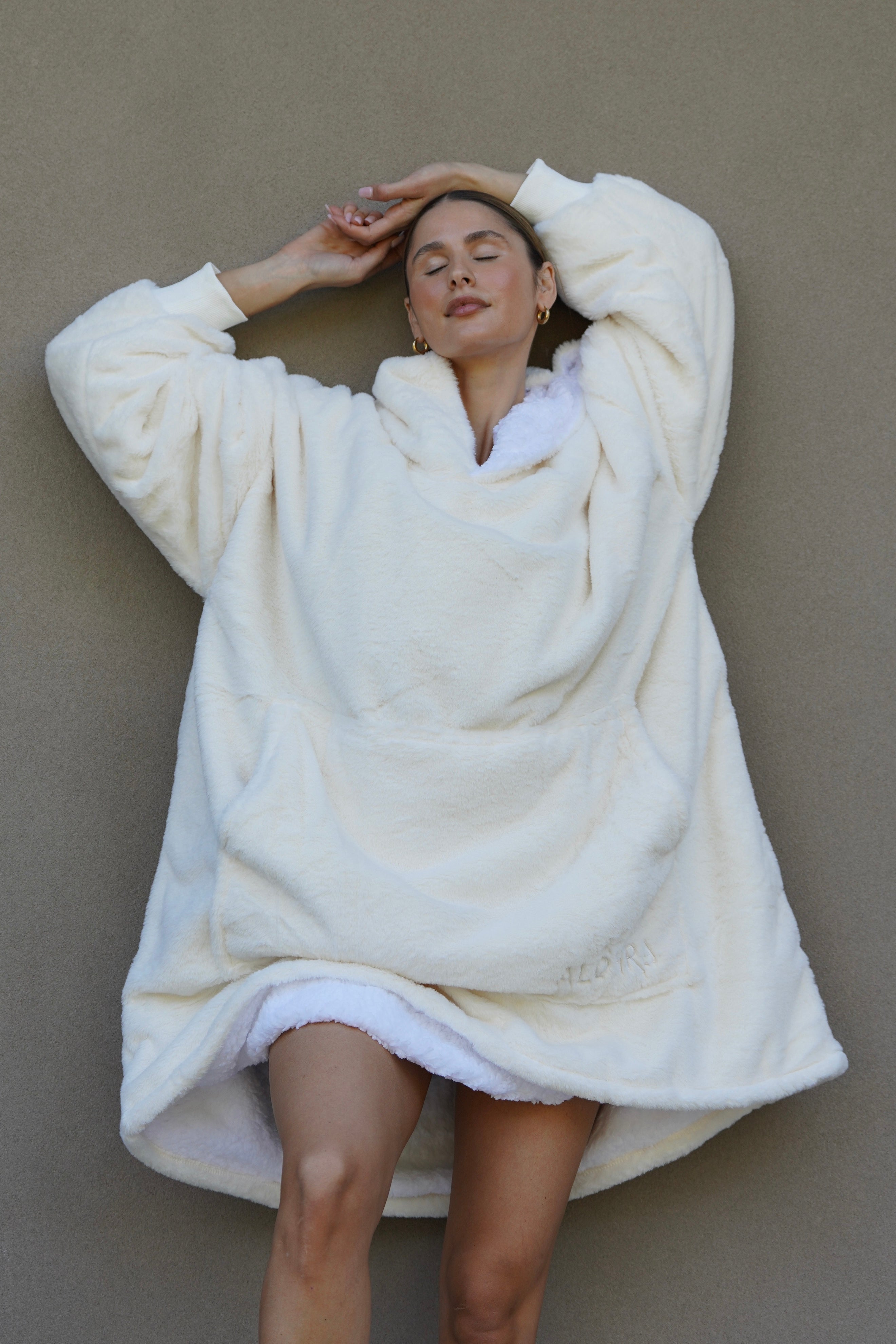 Moletom Oversized Com Capuz Marshmallow