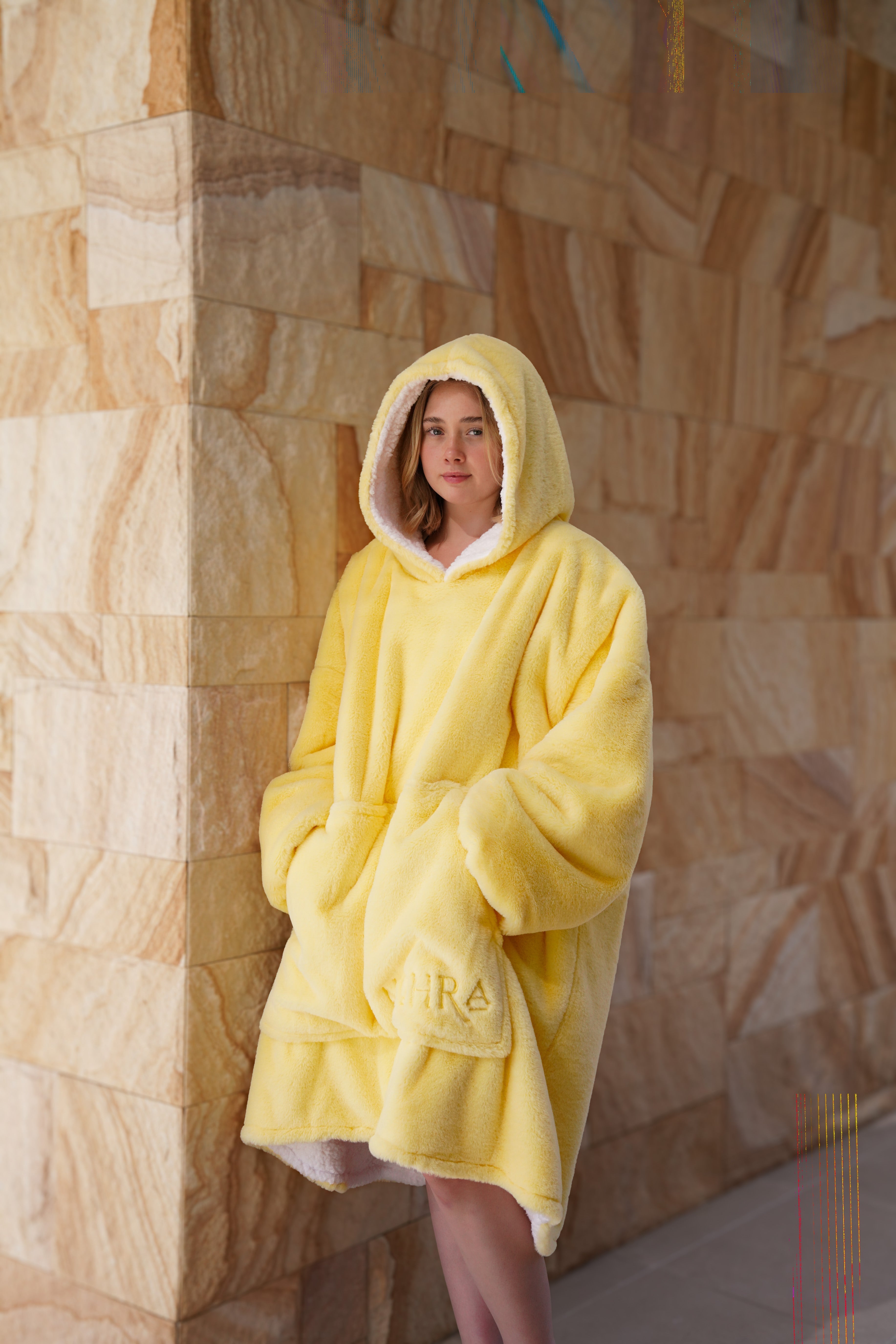 Moletom Oversized Com Capuz Limoncello