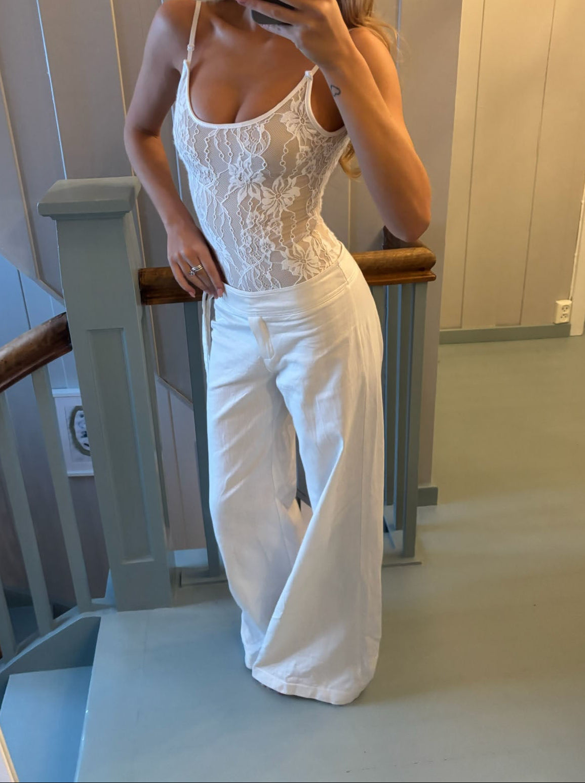 Calça Karol com cinto - Branco
